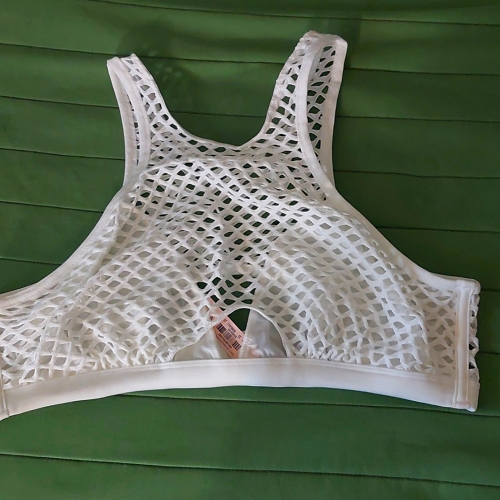 Victoria's Secret Bra size L